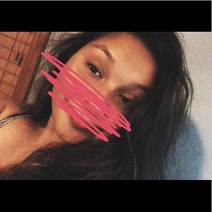 Meet your Posher, Dalia